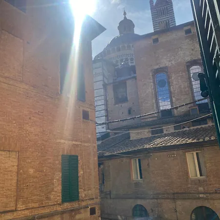 Pensión Scala 1746 Siena
